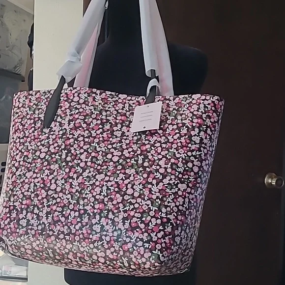 Kate spade large tote - Picture 1 of 3